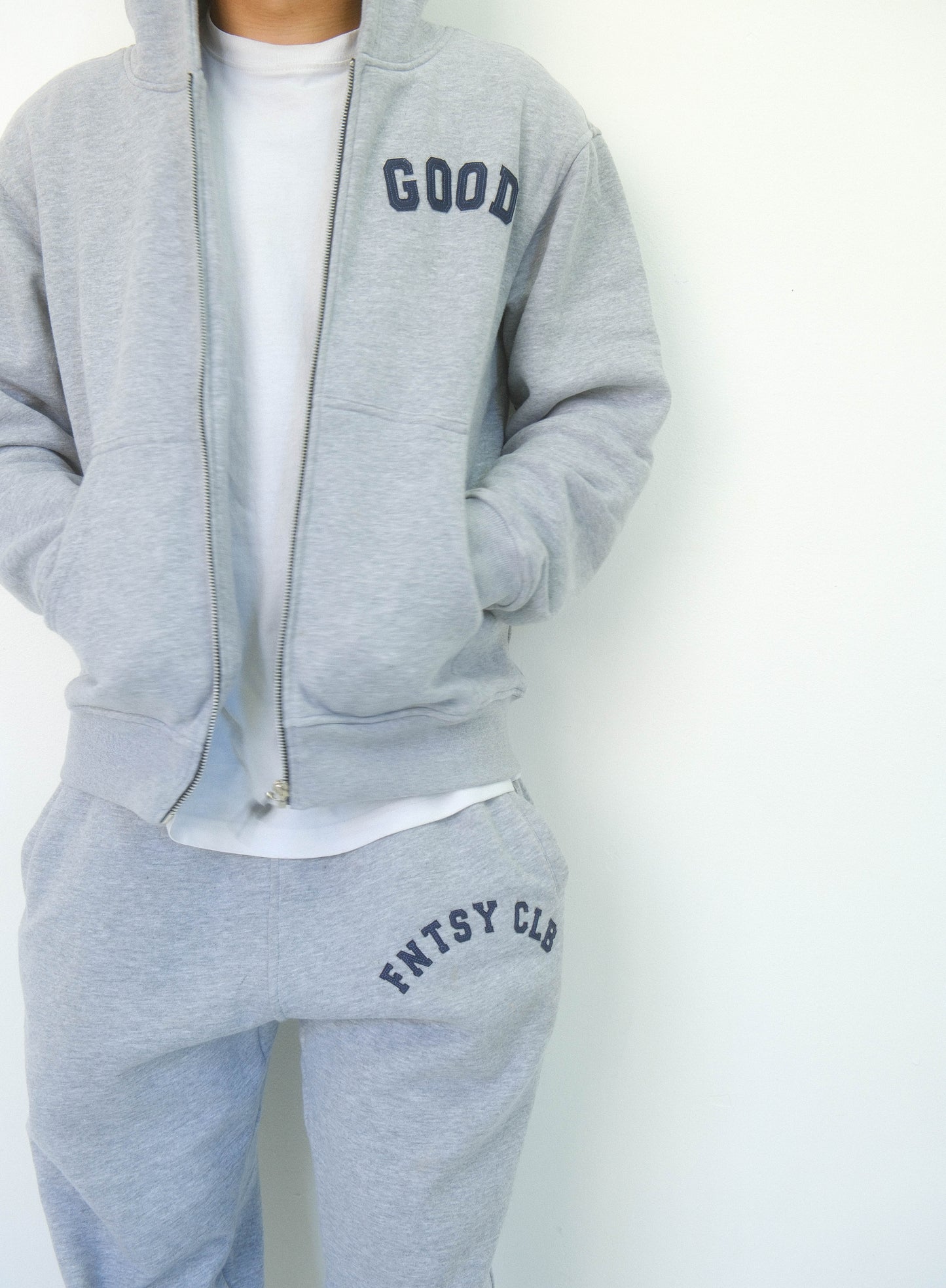 GOOD FNTSY Suit